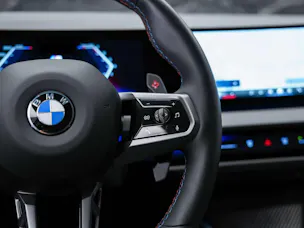 BMW X3 xDrive M50 M Sport Pro *Werksgarantie*ICONIC GLOW*Head-UP*AHK*