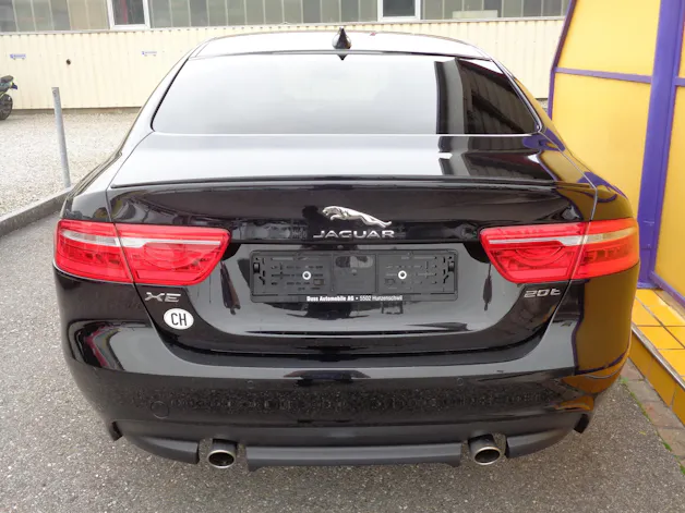 Jaguar XE 20t 2.0 Landmark Automatic