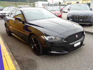 Jaguar XE 20t 2.0 Landmark Automatic