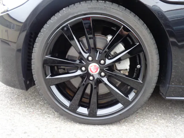 Jaguar XE 20t 2.0 Landmark Automatic