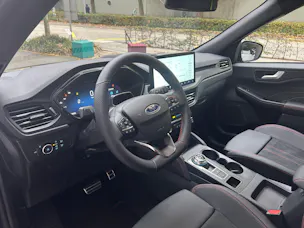 FORD Kuga 2.5 FHEV ST-Line X 4WD