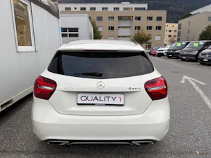 MERCEDES-BENZ A 220 Urban 4Matic 7G-DCT *4X4* *FRISCH AB MFK* *LEDER*
