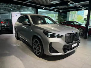 BMW iX1 xDrive 30 M Sport Pro