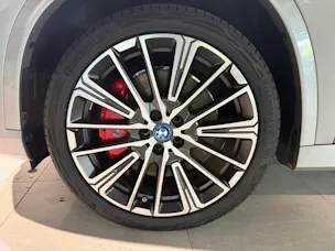 BMW iX1 xDrive 30 M Sport Pro