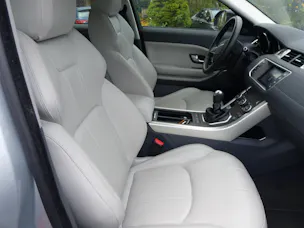 Land Rover Range Rover Evoque 2.0 TD4 SE