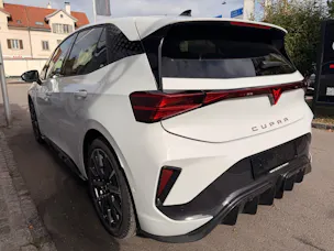 CUPRA Born FACELIFT *** TOP AUSSTATTUNG MIT 5 JAHREN CUPRA WERKSGARANTIE *** ***