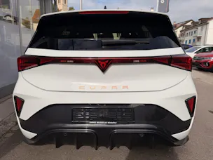 CUPRA Born FACELIFT *** TOP AUSSTATTUNG MIT 5 JAHREN CUPRA WERKSGARANTIE *** ***