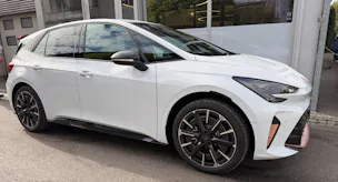 CUPRA Born FACELIFT *** TOP AUSSTATTUNG MIT 5 JAHREN CUPRA WERKSGARANTIE *** ***