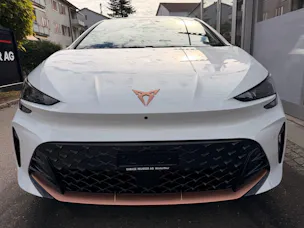 CUPRA Born FACELIFT *** TOP AUSSTATTUNG MIT 5 JAHREN CUPRA WERKSGARANTIE *** ***