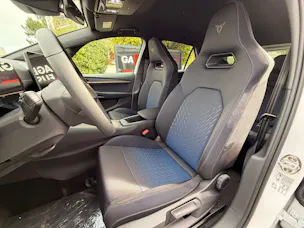 CUPRA Born FACELIFT *** TOP AUSSTATTUNG MIT 5 JAHREN CUPRA WERKSGARANTIE *** ***