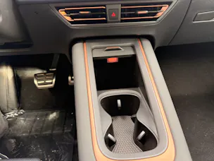 CUPRA Born FACELIFT *** TOP AUSSTATTUNG MIT 5 JAHREN CUPRA WERKSGARANTIE *** ***