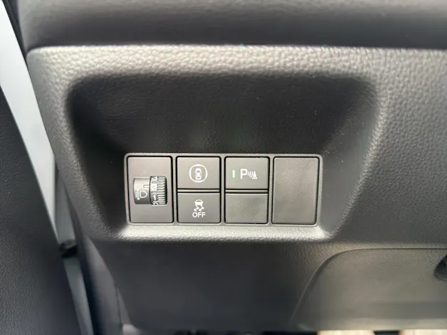 HONDA Jazz 1.5 i-MMD Elegance