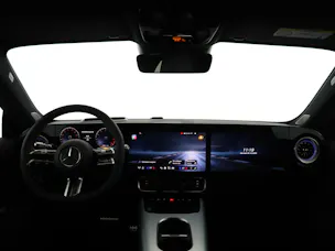 MERCEDES-BENZ CLA SB 220 4M 8G-DCT