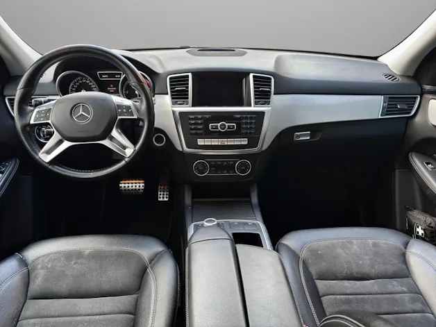 MERCEDES-BENZ ML 250 BlueTEC 4Matic 7G-Tronic *Harman/Kardon-Soundsystem*Sitzheizung uvm.*