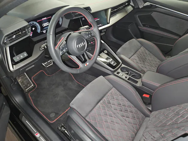 AUDI A3 Sportback 40 TFSI S line quattro S-tronic