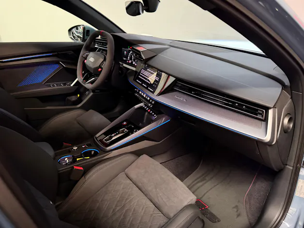 AUDI RS3 Sportback 2.5 TSI quattro S-tronic