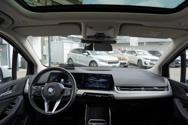 BMW 223d Active Tourer xDrive DKG