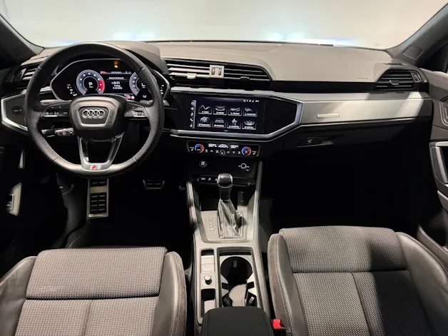 AUDI Q3 Sportback 40 TFSI S line quattro S-tronic