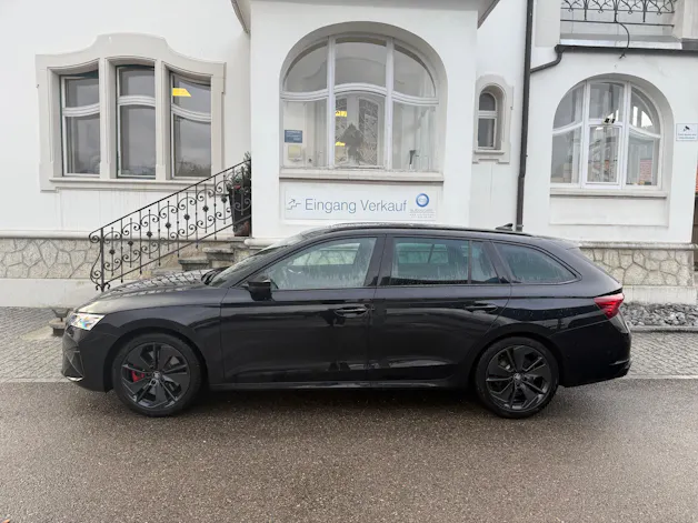 SKODA Octavia Combi 2.0 TSI RS DSG