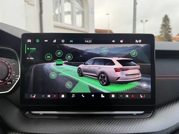 SKODA Octavia Combi 2.0 TSI RS DSG