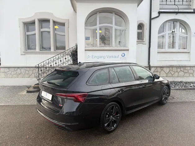 SKODA Octavia Combi 2.0 TSI RS DSG