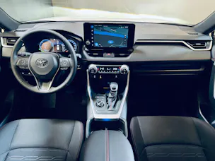 Toyota RAV-4 2.5 PHEV Trend e-CVT 4WD
