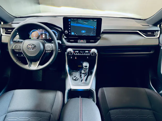 Toyota RAV-4 2.5 PHEV Trend e-CVT 4WD