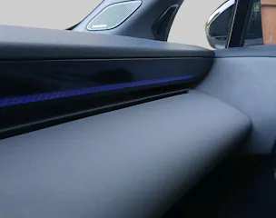 Lynk & Co 02