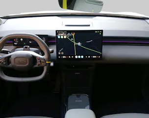 Lynk & Co 02