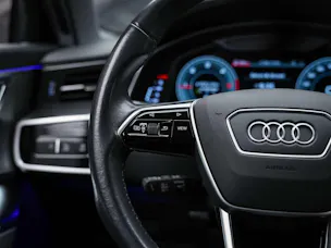 AUDI A6 Limousine 40 TDI Sport quattro S-tronic *ALL BLACK*21" Felgen*Voll Leder*
