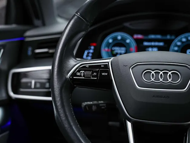 AUDI A6 Limousine 40 TDI Sport quattro S-tronic *ALL BLACK*21" Felgen*Voll Leder*