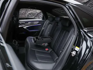 AUDI A6 Limousine 40 TDI Sport quattro S-tronic *ALL BLACK*21" Felgen*Voll Leder*