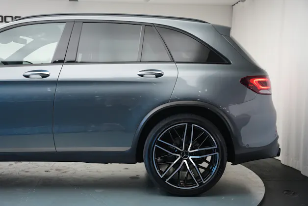 MERCEDES-BENZ GLC 43 AMG 4Matic 9G-Tronic *CH-Fahrzeug* *Pano* *Burmester*