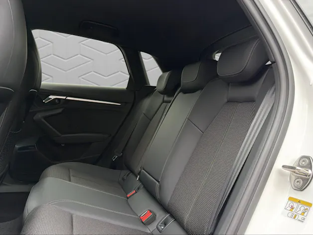 AUDI A3 Sportback TFSI 110 kW Attraction S tronic