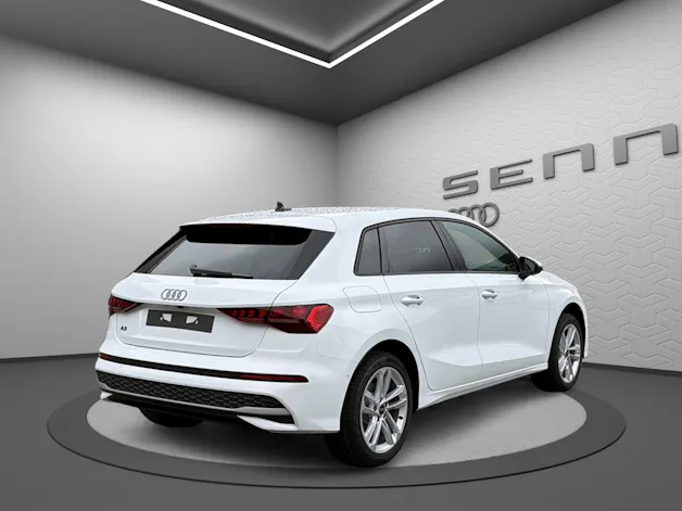 AUDI A3 Sportback TFSI 110 kW Attraction S tronic