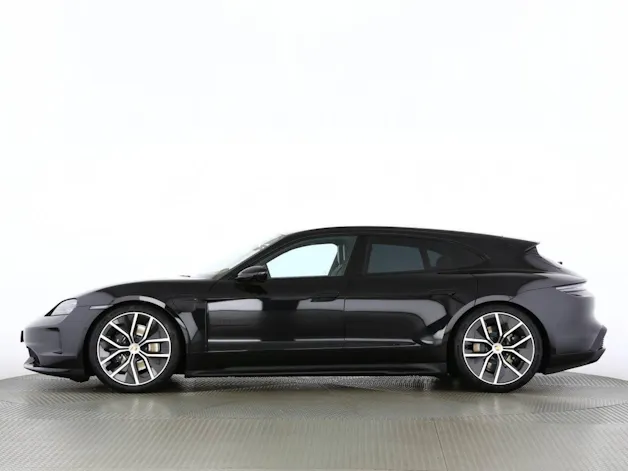 PORSCHE Taycan Sport Turismo Black Edition