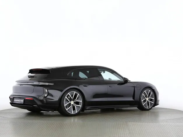 PORSCHE Taycan Sport Turismo Black Edition