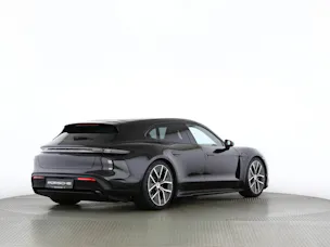 PORSCHE Taycan Sport Turismo Black Edition