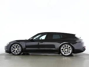 PORSCHE Taycan Sport Turismo Black Edition