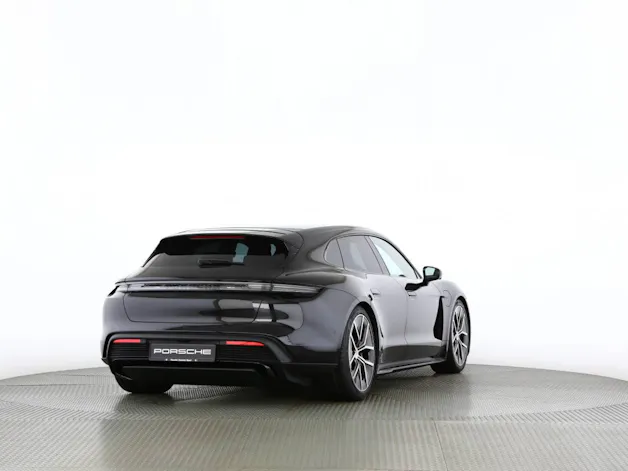 PORSCHE Taycan Sport Turismo Black Edition