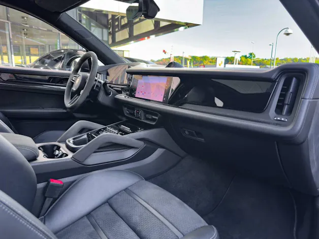 PORSCHE Cayenne GTS Coupé