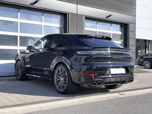 PORSCHE Cayenne GTS Coupé