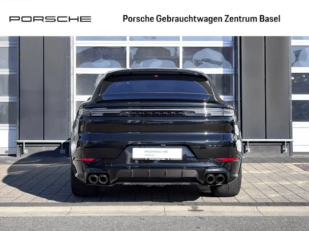 PORSCHE Cayenne GTS Coupé