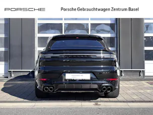 PORSCHE Cayenne GTS Coupé