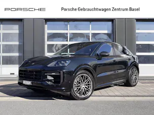 PORSCHE Cayenne GTS Coupé