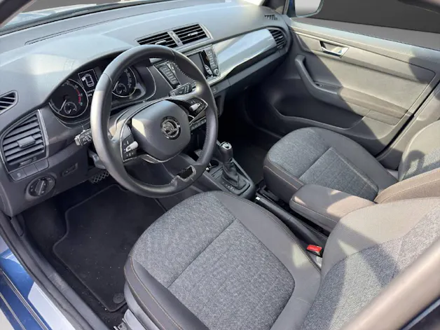 SKODA Fabia Combi 1.0 TSI Clever DSG