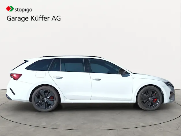 SKODA Octavia Combi 2.0 TSI DSG RS