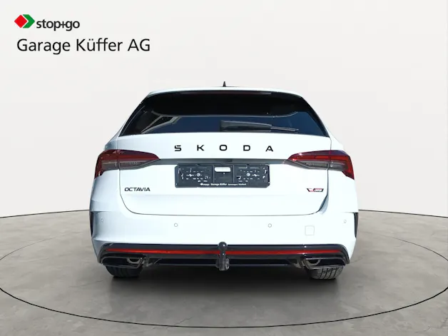 SKODA Octavia Combi 2.0 TSI DSG RS