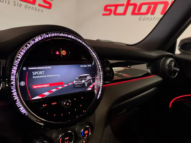 MINI Cooper John Cooper Works Steptronic