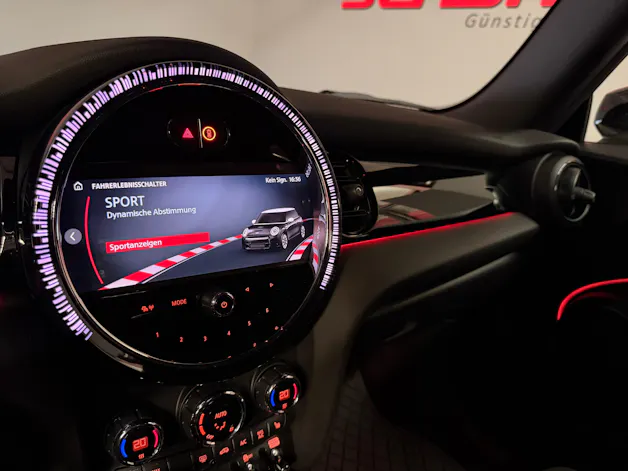 MINI Cooper John Cooper Works Steptronic